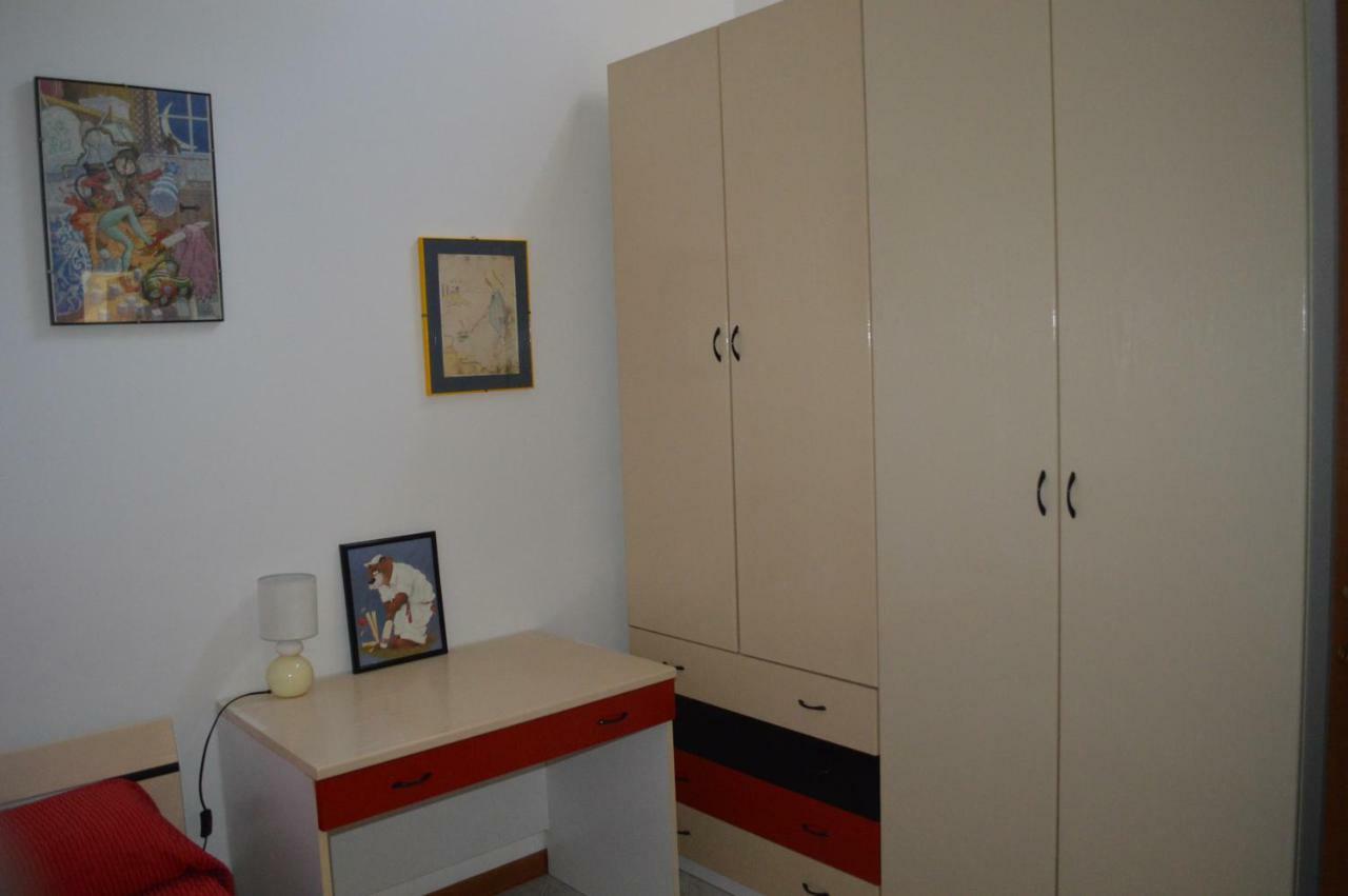 Casa Vacanze Da Roberta A Pochi Km Da Oristano Simaxis Luaran gambar